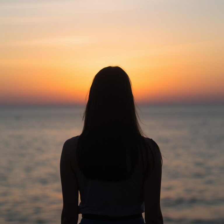 Sanando tu identidad después de una ruptura: reconociendo quién eres realmente